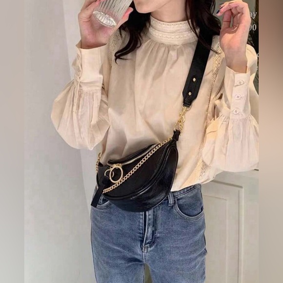 New Crossbody Bag, Fanny Pack - Picture 9 of 12